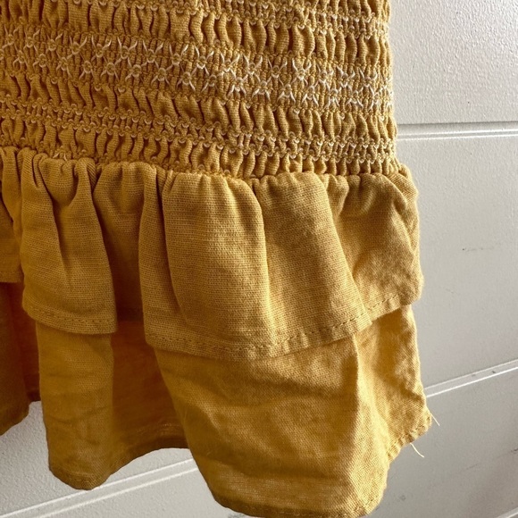 Linen Smocked Knee Length Dress - Yellow/ White Size: Estimate XS/S - Picture 9 of 14